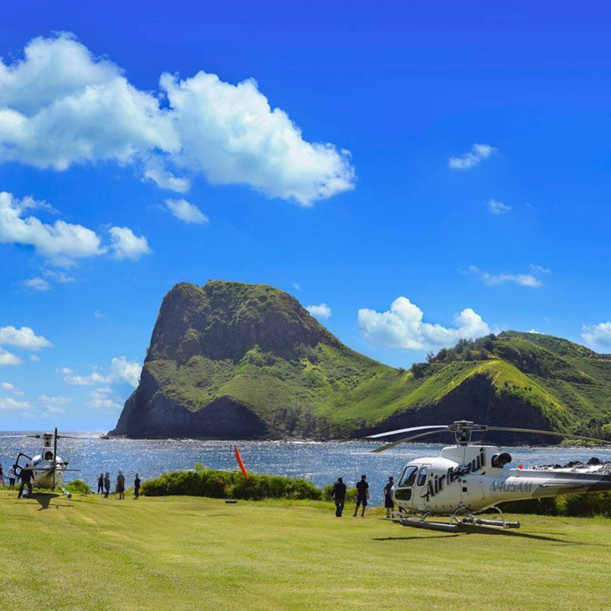 West Maui & Molokai With Oceanfront Landing | Helicopter Tours