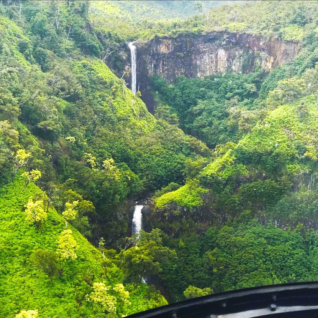 maui helicopter tours over volcano